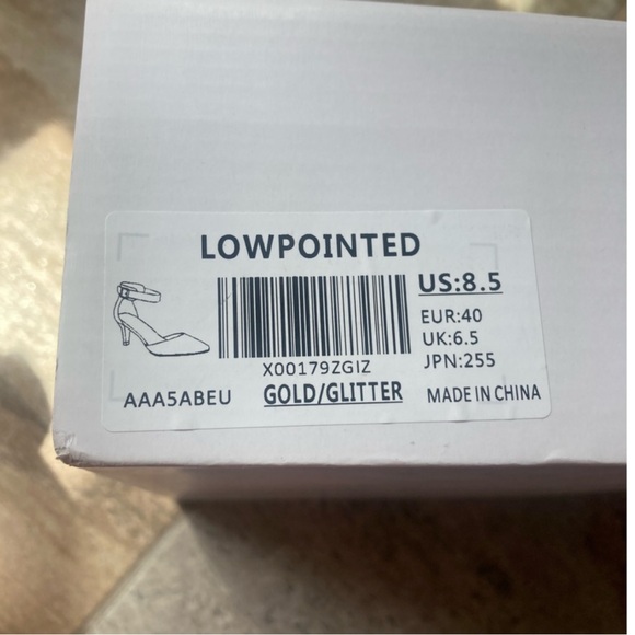 Elegant Heels with Ankle Strap size 8.5 - Picture 3 of 7